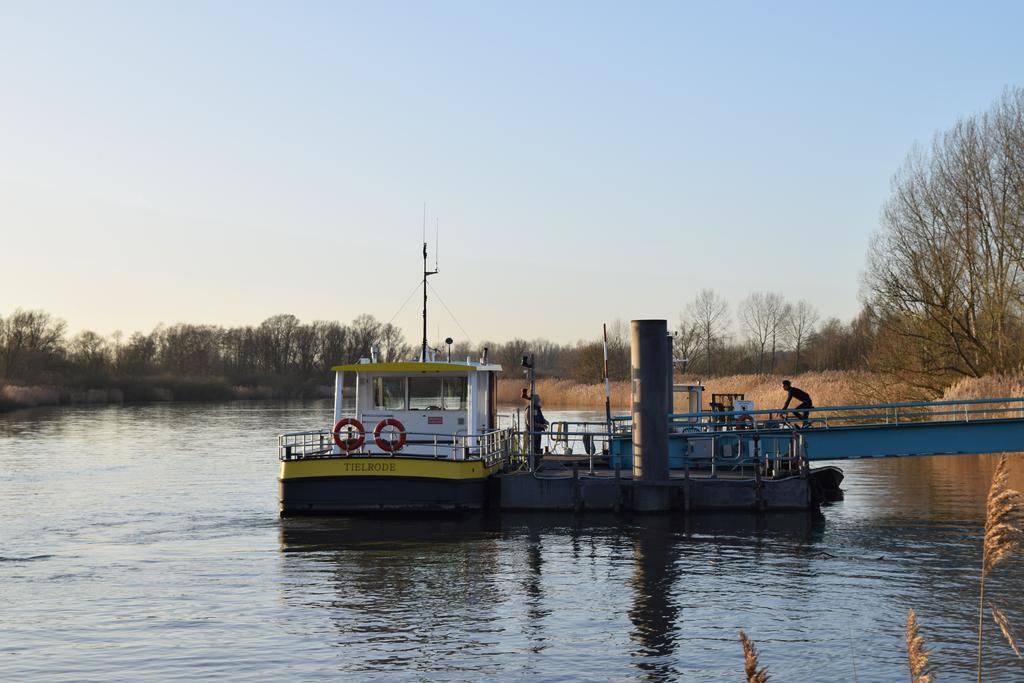 Logieslogees Tielrode Exterior foto